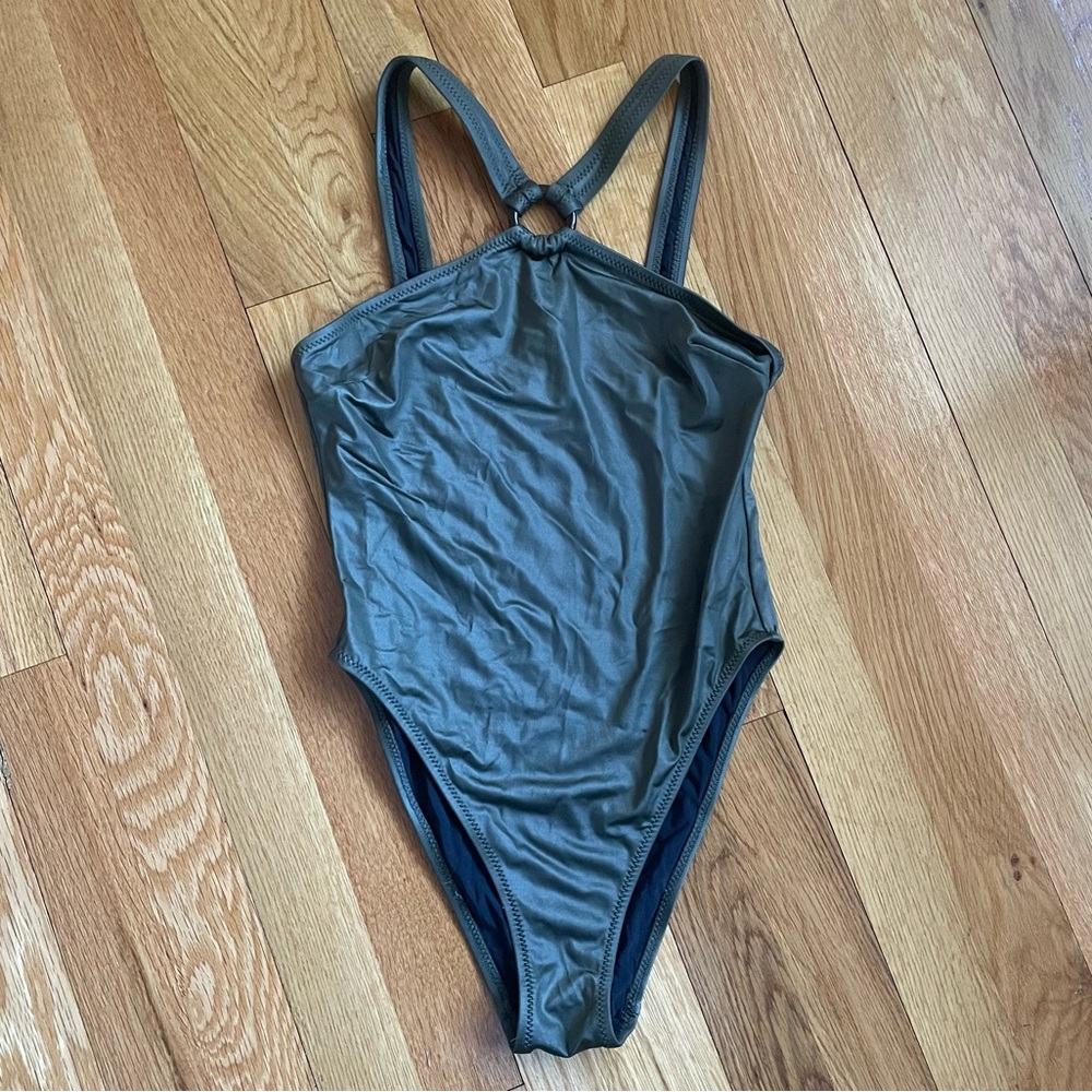 ISSIMO x SOLID & STRIPED ONE-PIECE